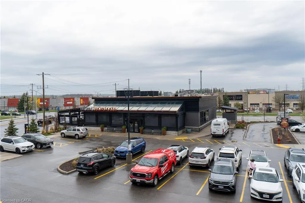 255 Northfield Drive, #202