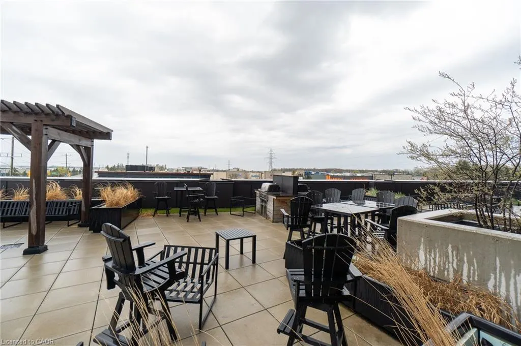 255 Northfield Drive, #202