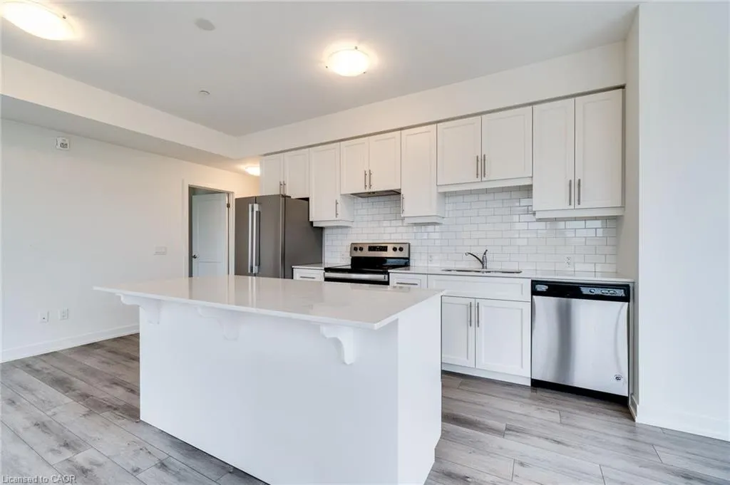 255 Northfield Drive, #202