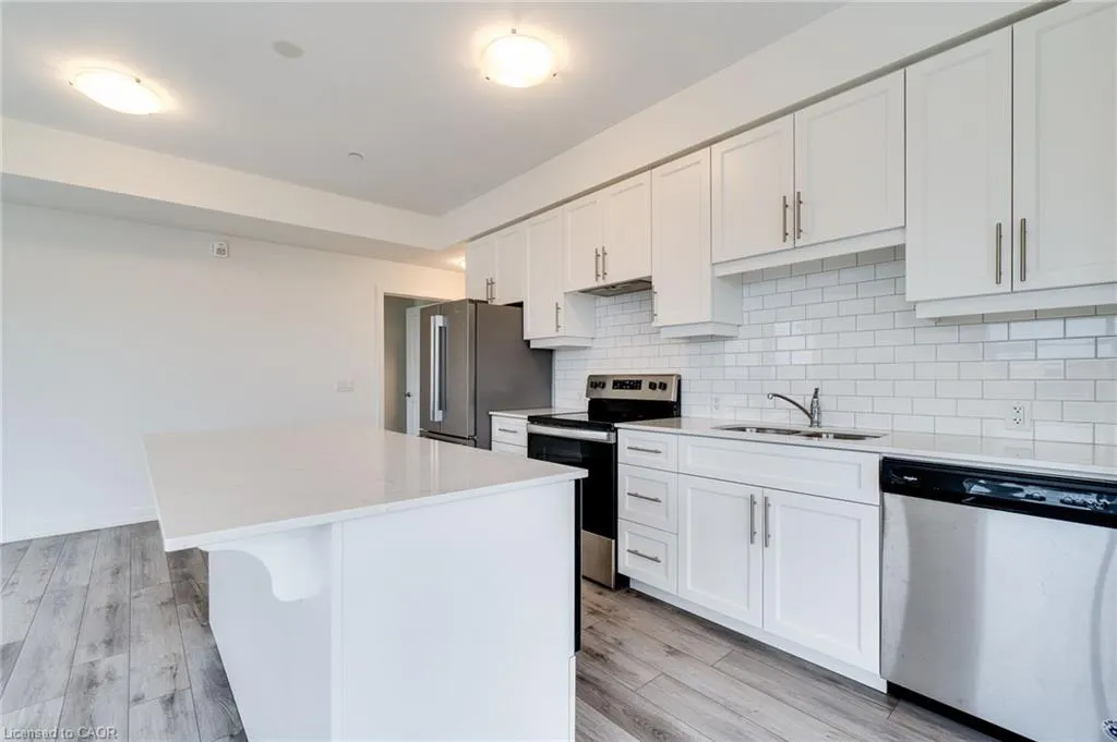 255 Northfield Drive, #202