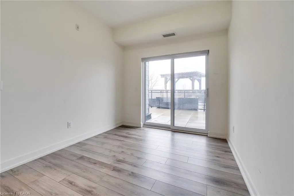 255 Northfield Drive, #202