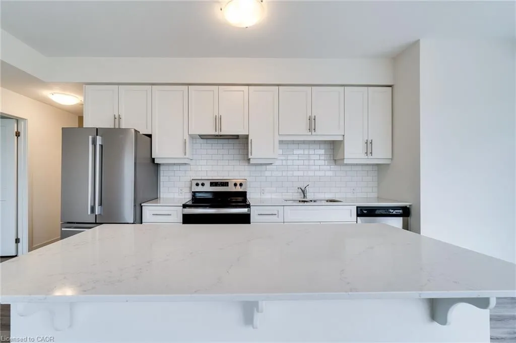 255 Northfield Drive, #202