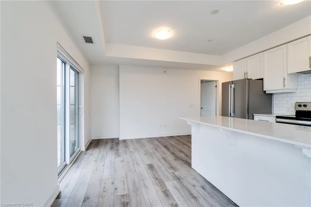 255 Northfield Drive, #202
