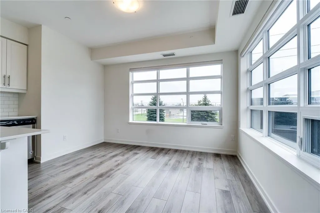 255 Northfield Drive, #202
