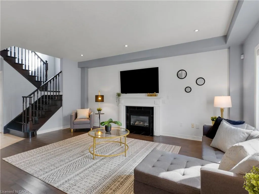 39 Ralfana Crescent