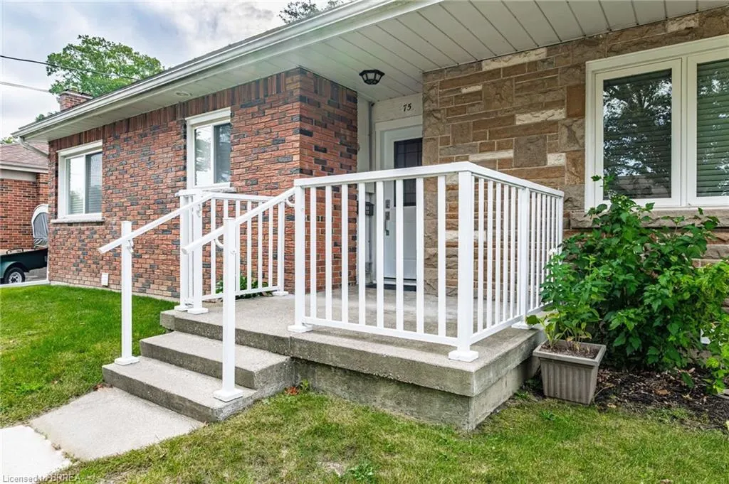75 Henderson Avenue
