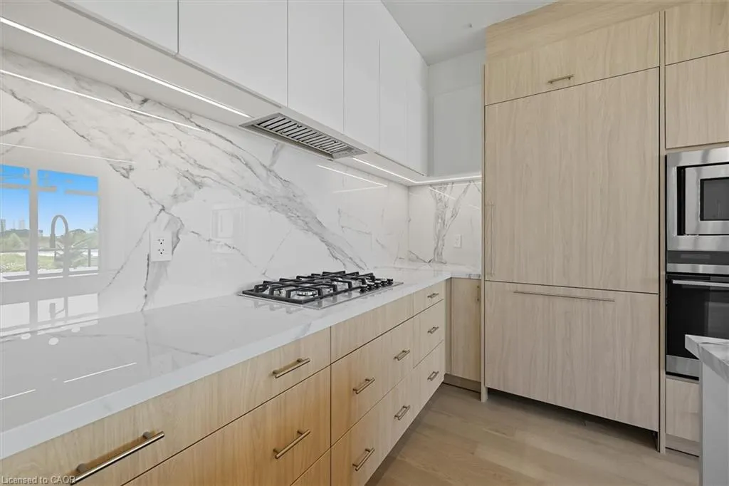 123 Maurice Drive, #409