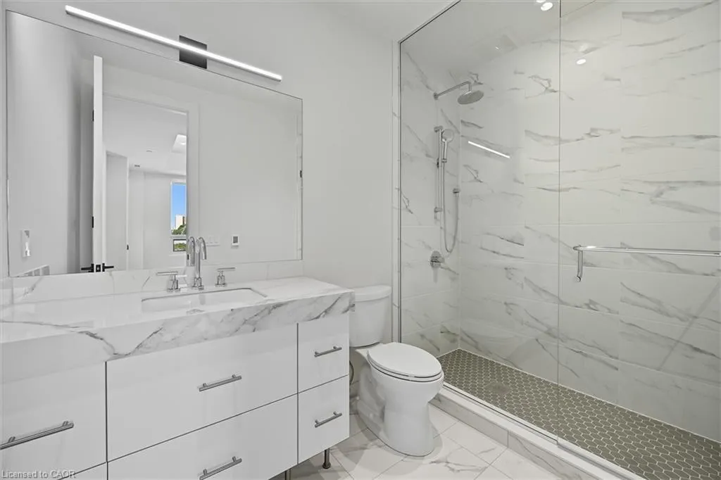 123 Maurice Drive, #409