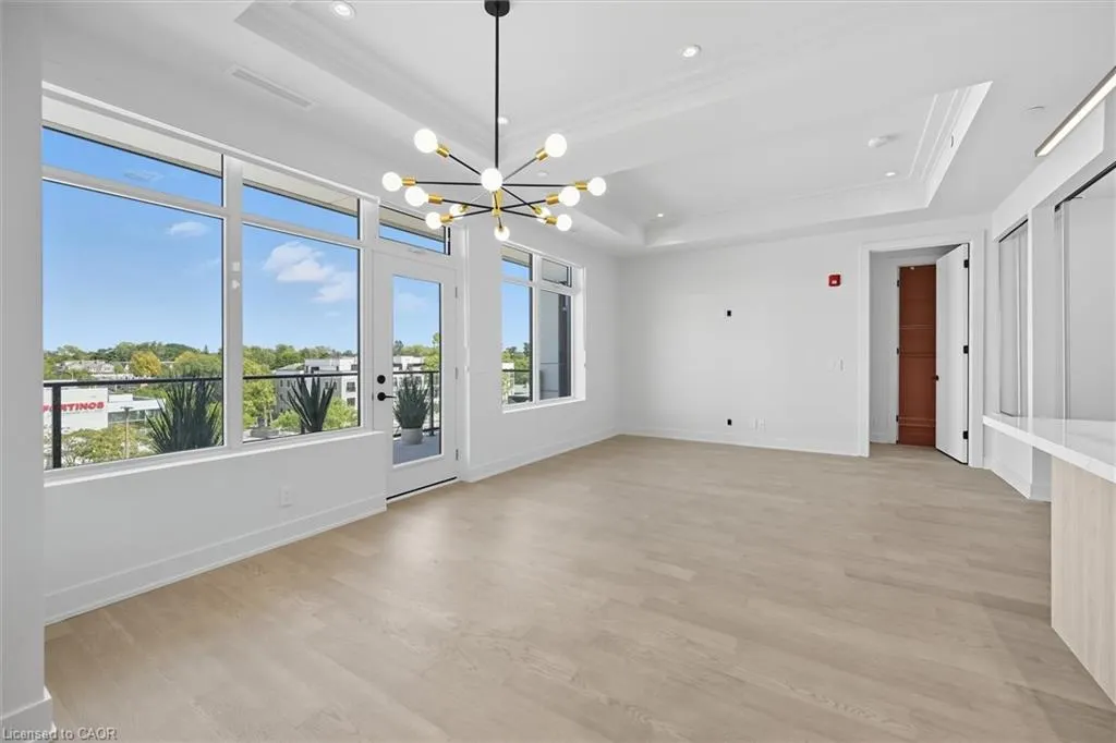 123 Maurice Drive, #409