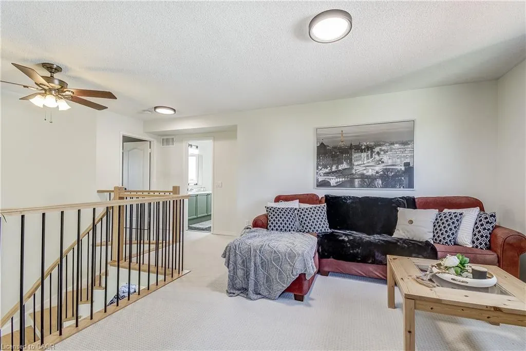 27 Morrison Creek Crescent