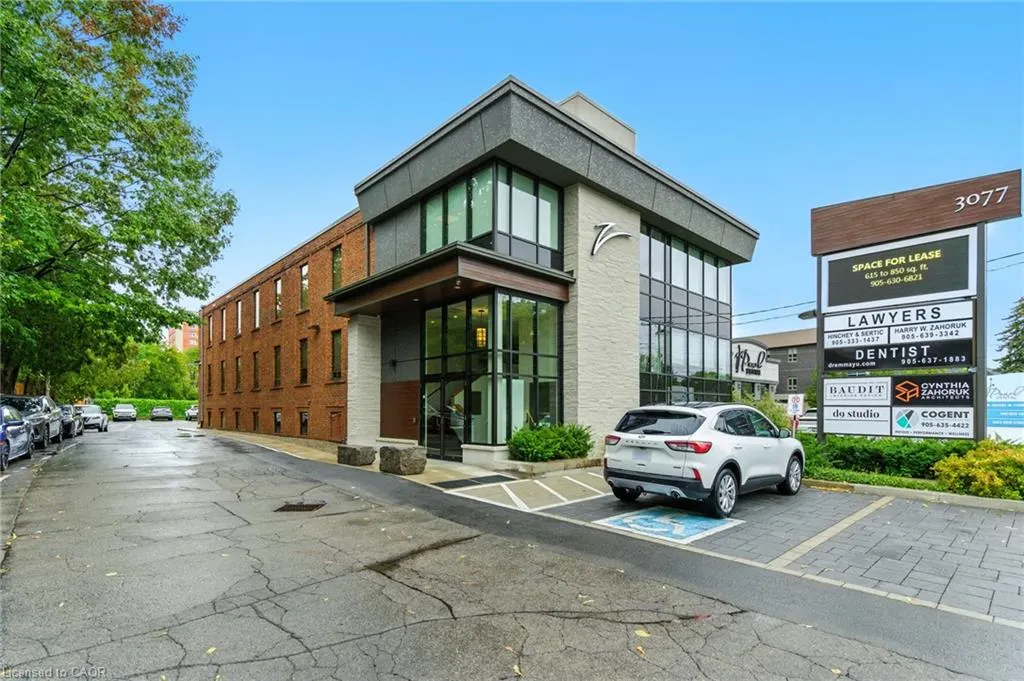 3077 New Street, #202