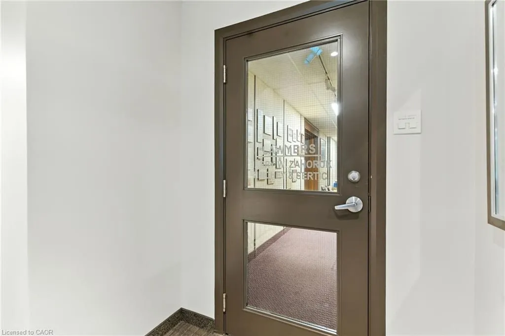 3077 New Street, #202