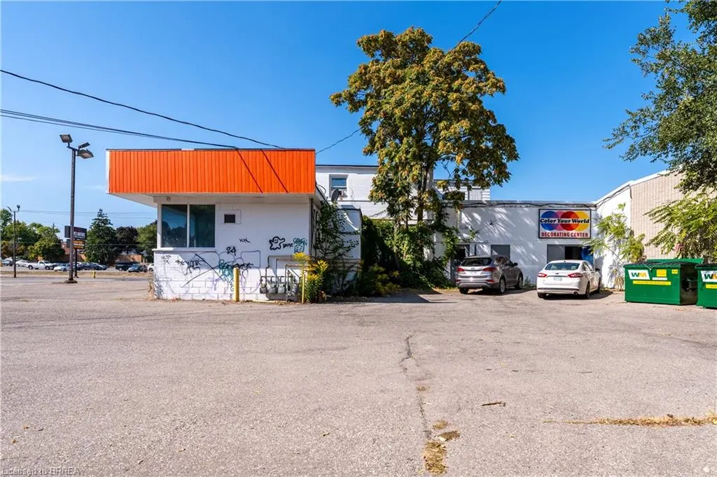 50 King George Road, #1