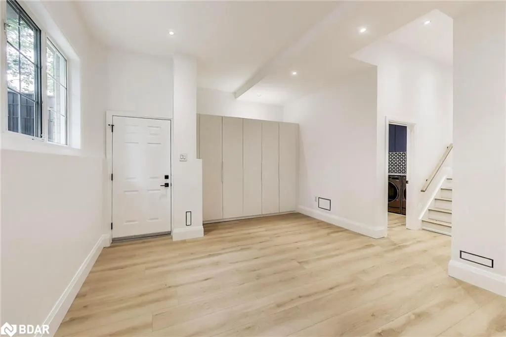 23 Mitchell Avenue