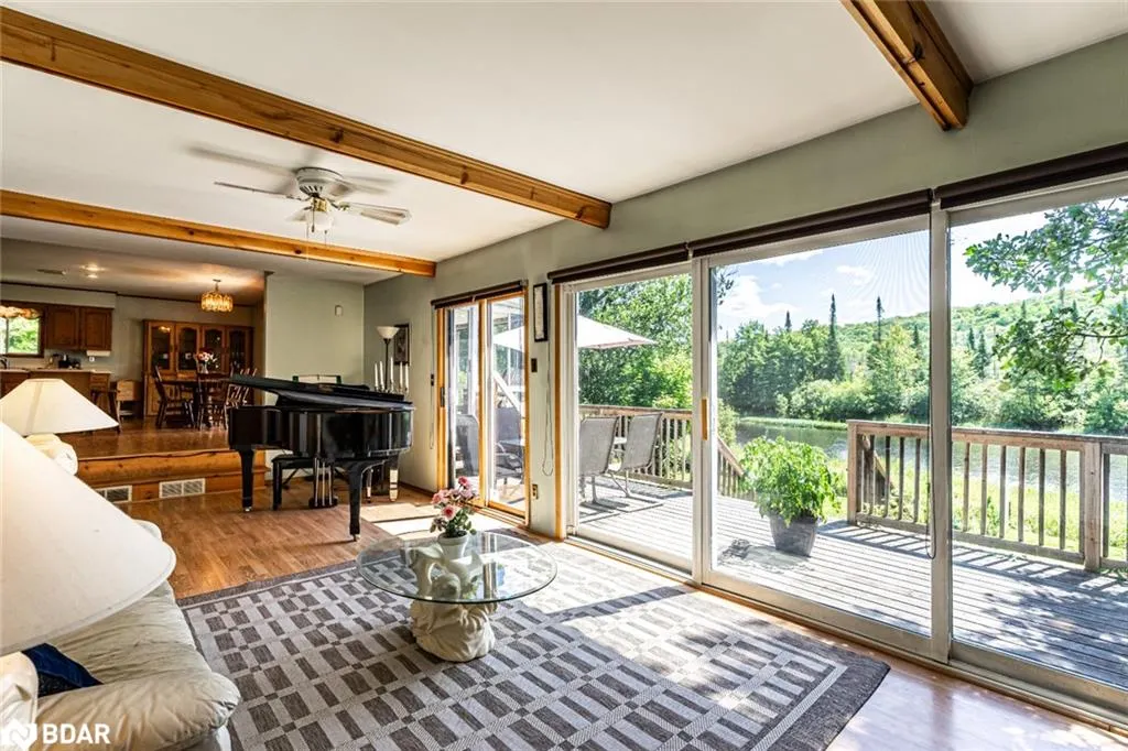 483 Spring Hill Road W