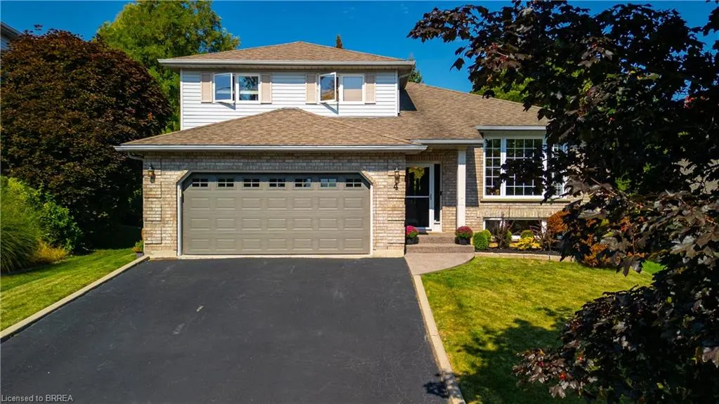 4 Macbride Court