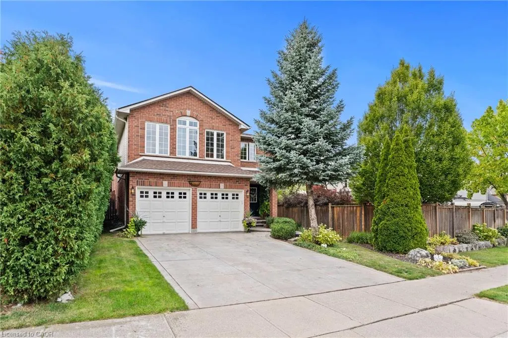 251 Hawkswood Trail