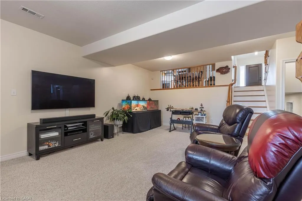 7229 Parkside Road