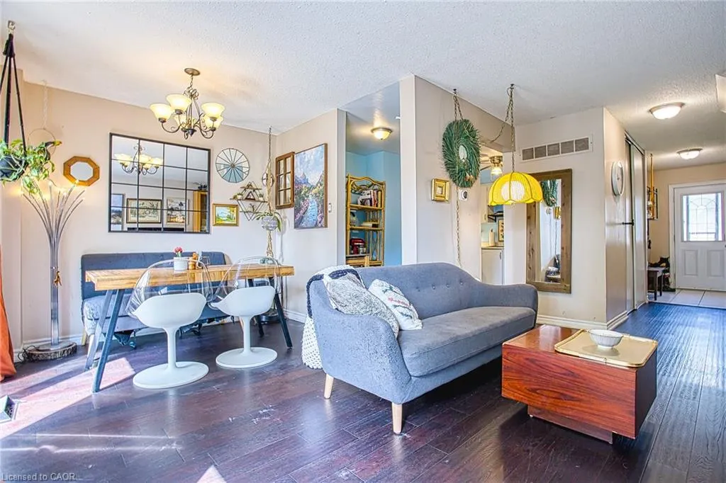680 Regency Court, #84