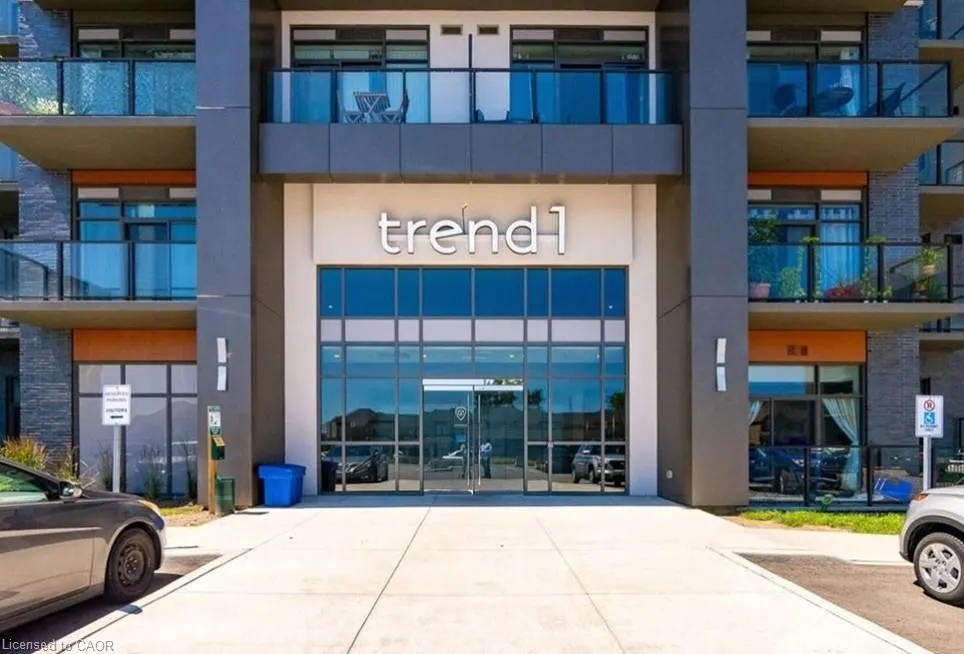 450 Dundas Street E, #1103
