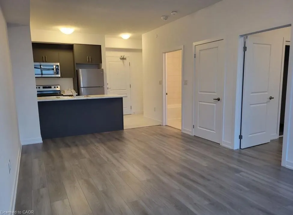 450 Dundas Street E, #1103