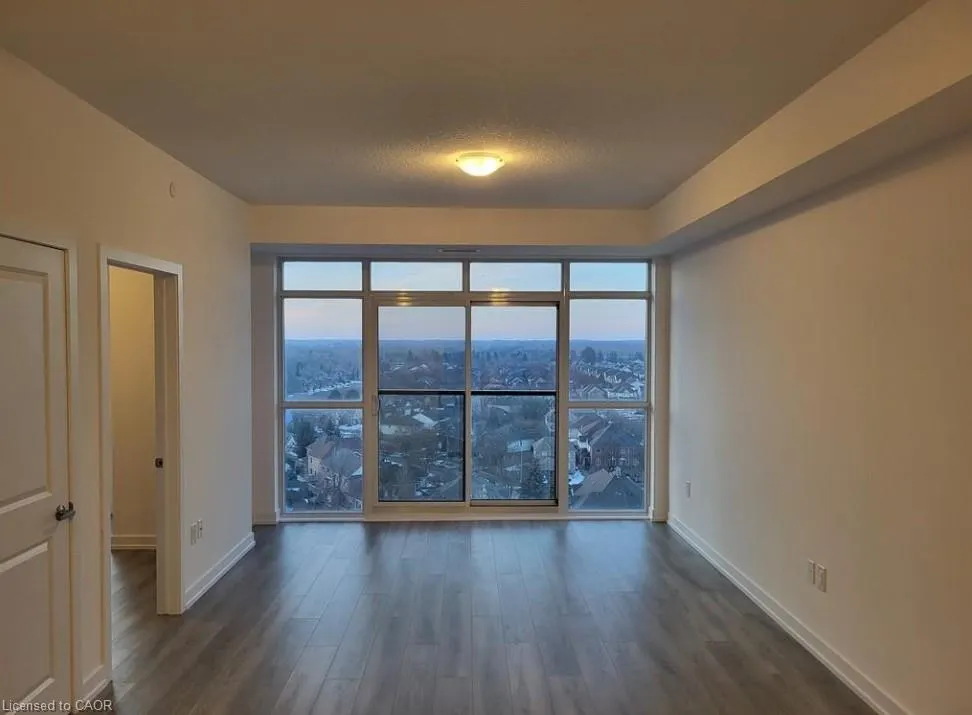 450 Dundas Street E, #1103