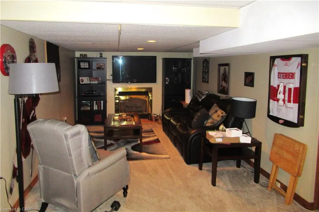 1 Agawam Court