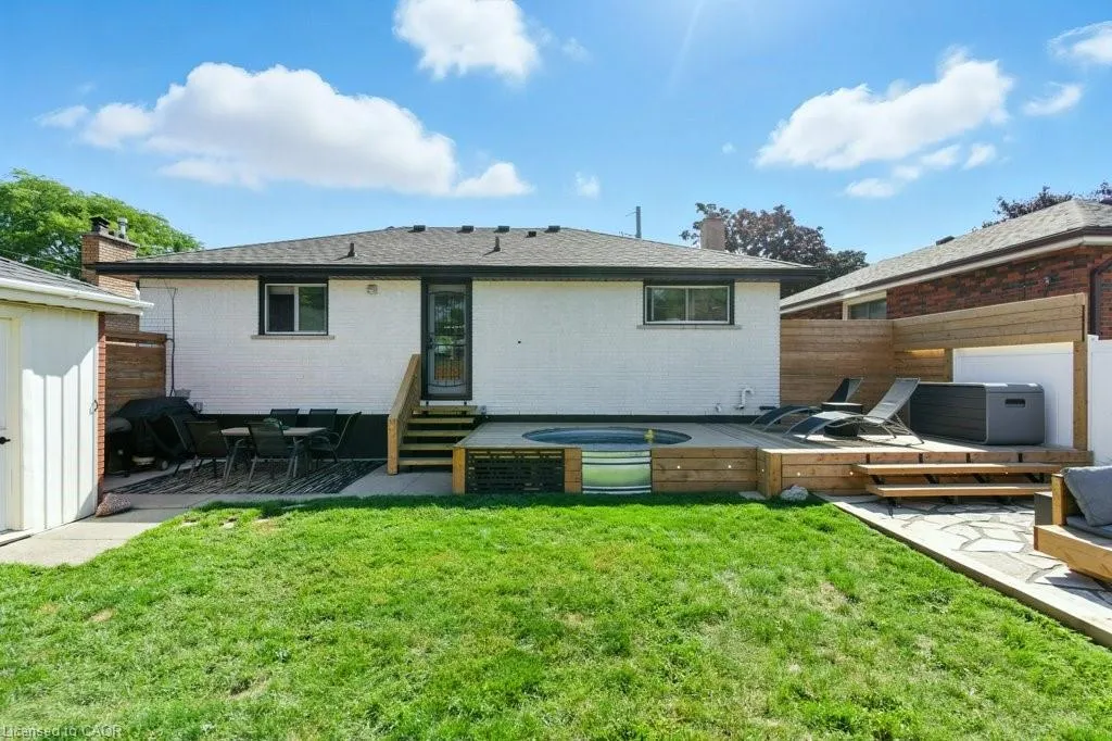 30 Cloke Court