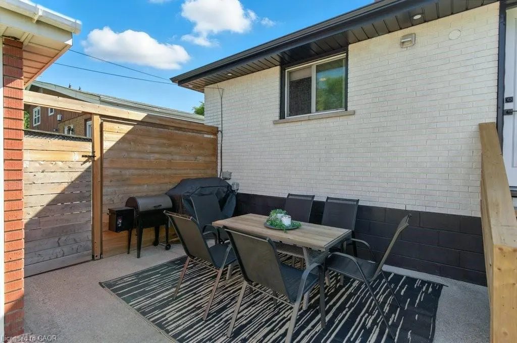 30 Cloke Court