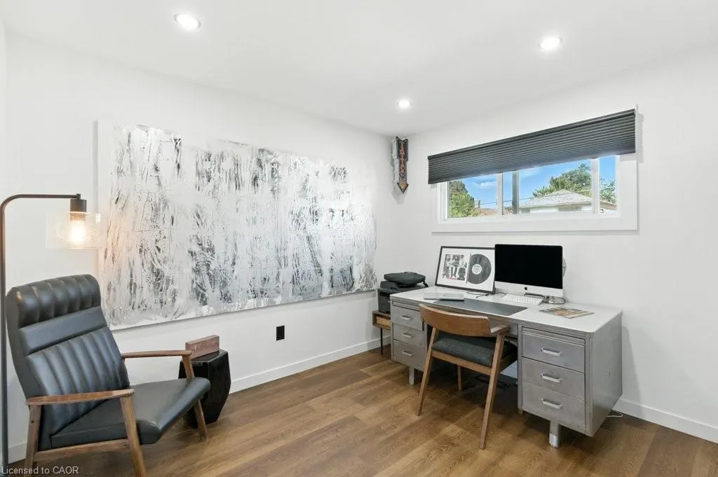 30 Cloke Court