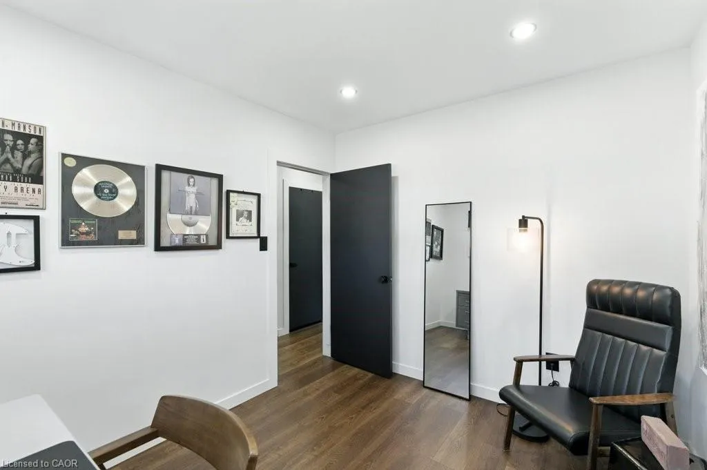 30 Cloke Court