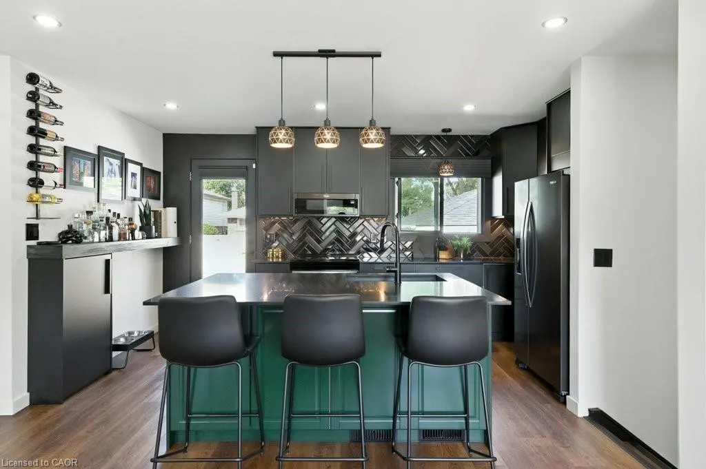 30 Cloke Court