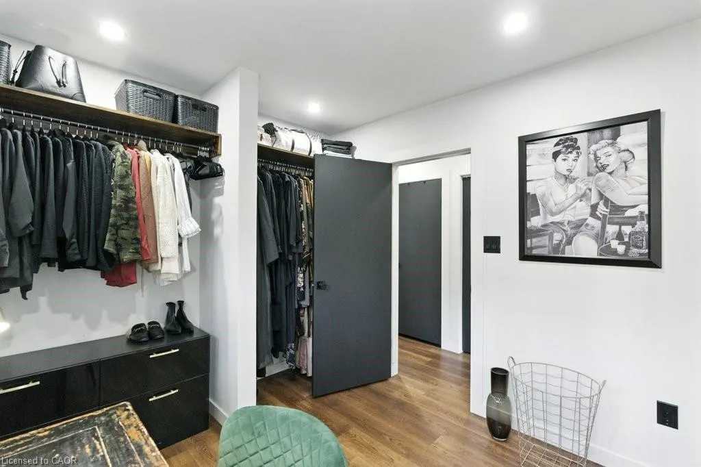 30 Cloke Court