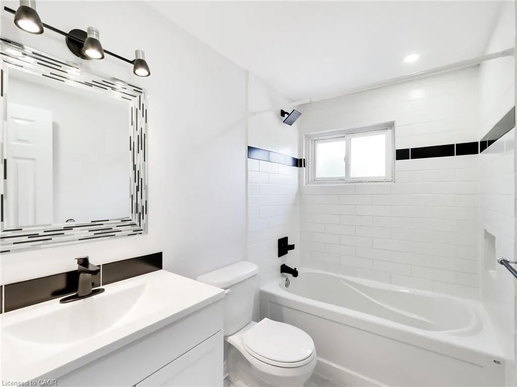 31 Briar Path