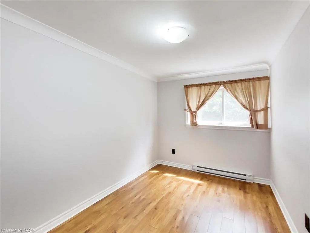 31 Briar Path