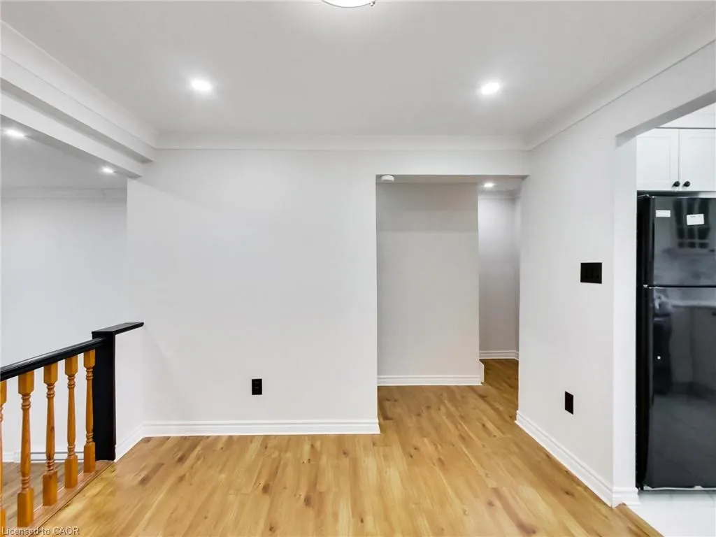 31 Briar Path