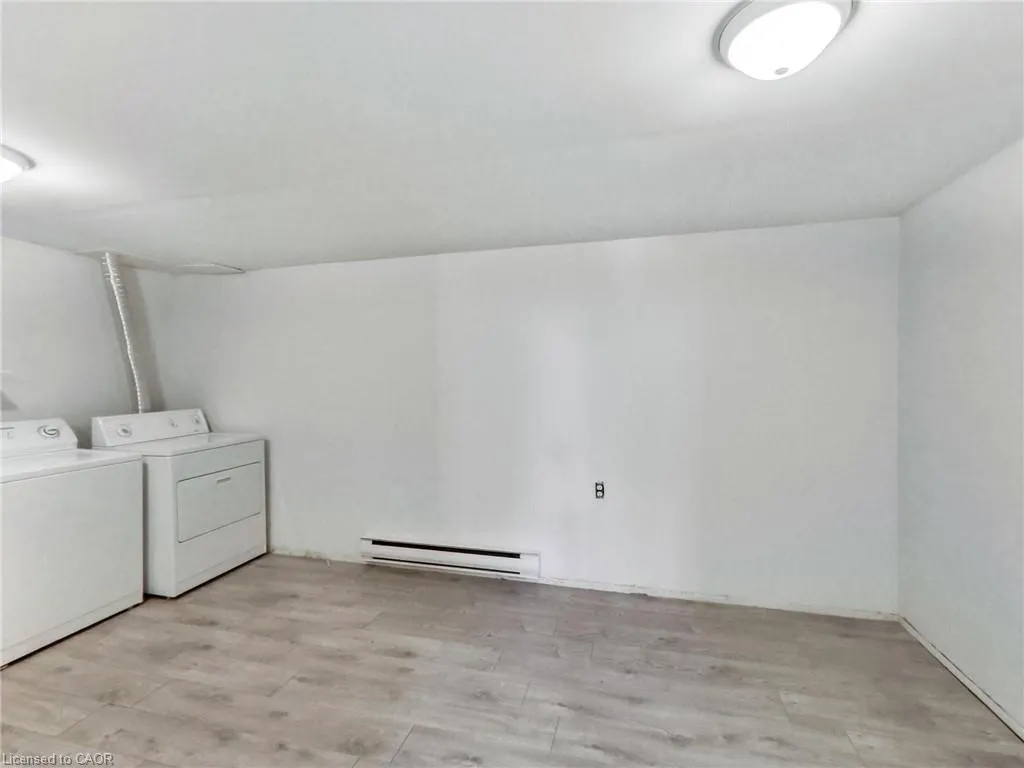 31 Briar Path