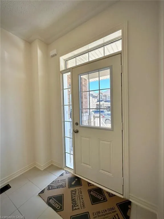 10 Lidstone Street