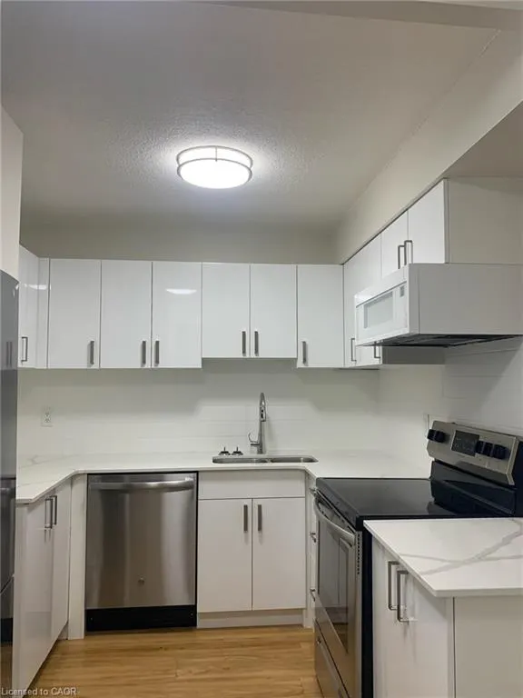 55 Yarmouth Street, #505