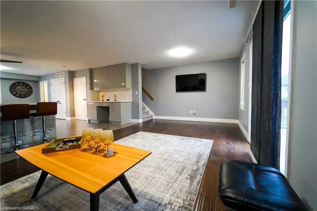 275 Old Huron Road, #1