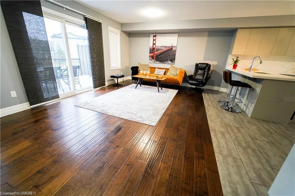 275 Old Huron Road, #1