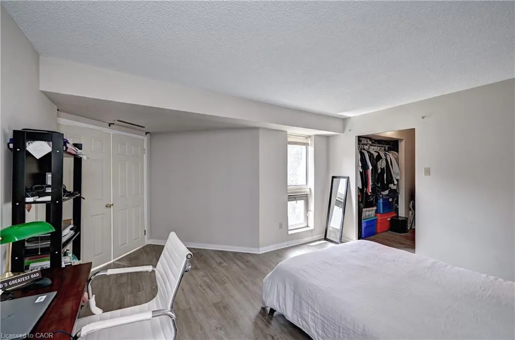 265 Westmount Place, #210