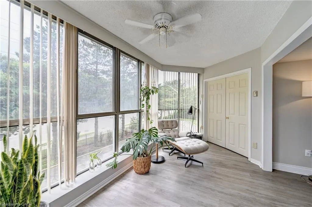 265 Westmount Place, #210