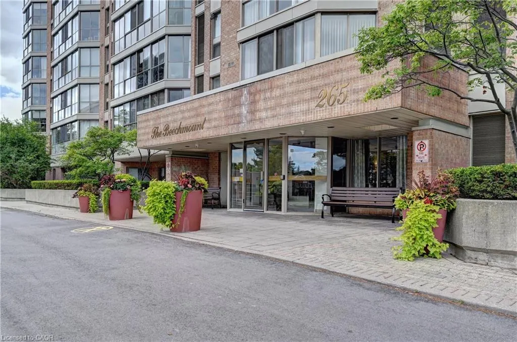 265 Westmount Place, #210