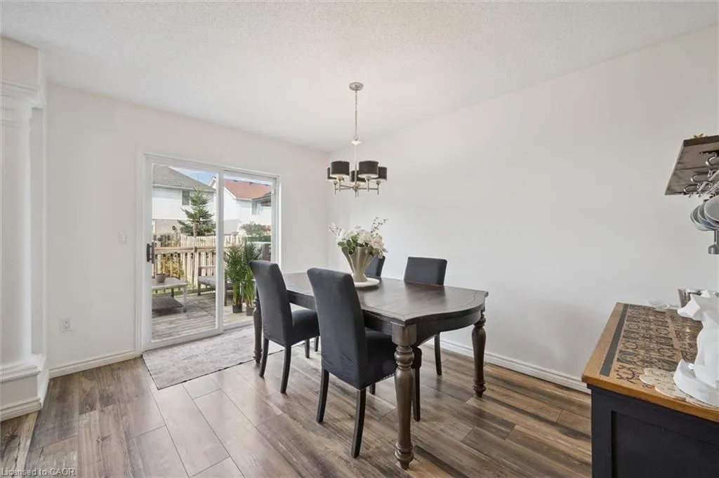 76 Elma Place