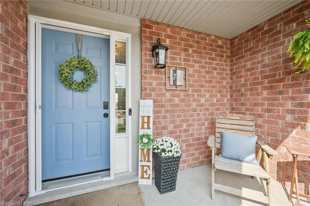 76 Elma Place