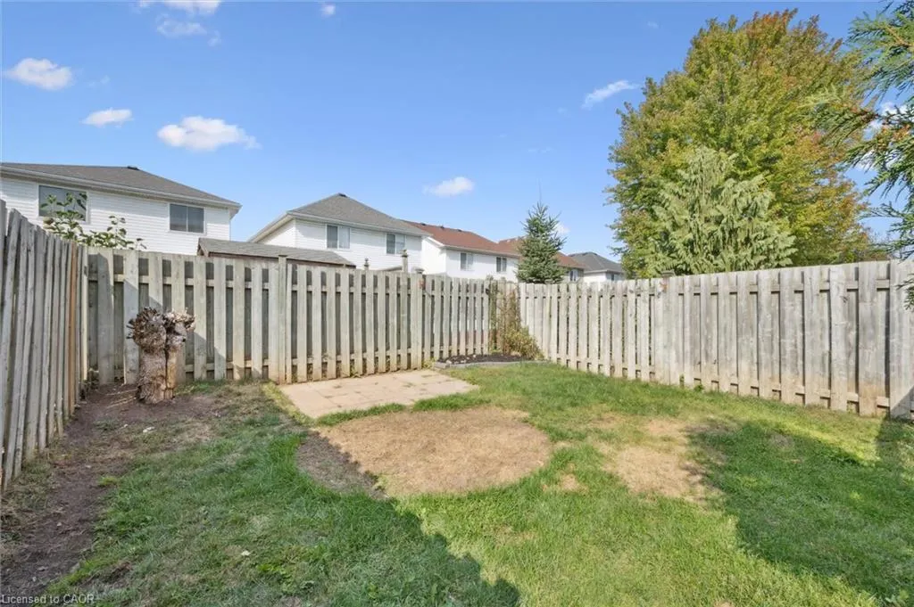 76 Elma Place