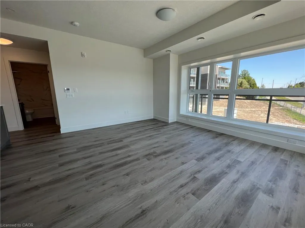 1101 Lackner Place, #211