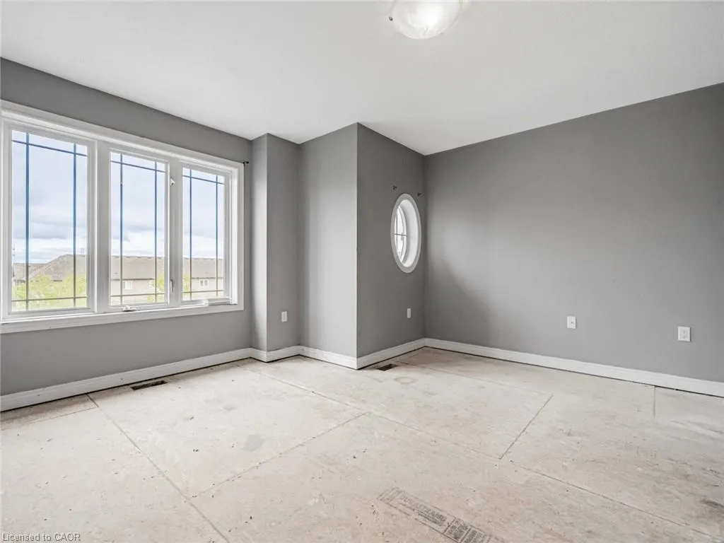 60 Bloom Crescent, #28