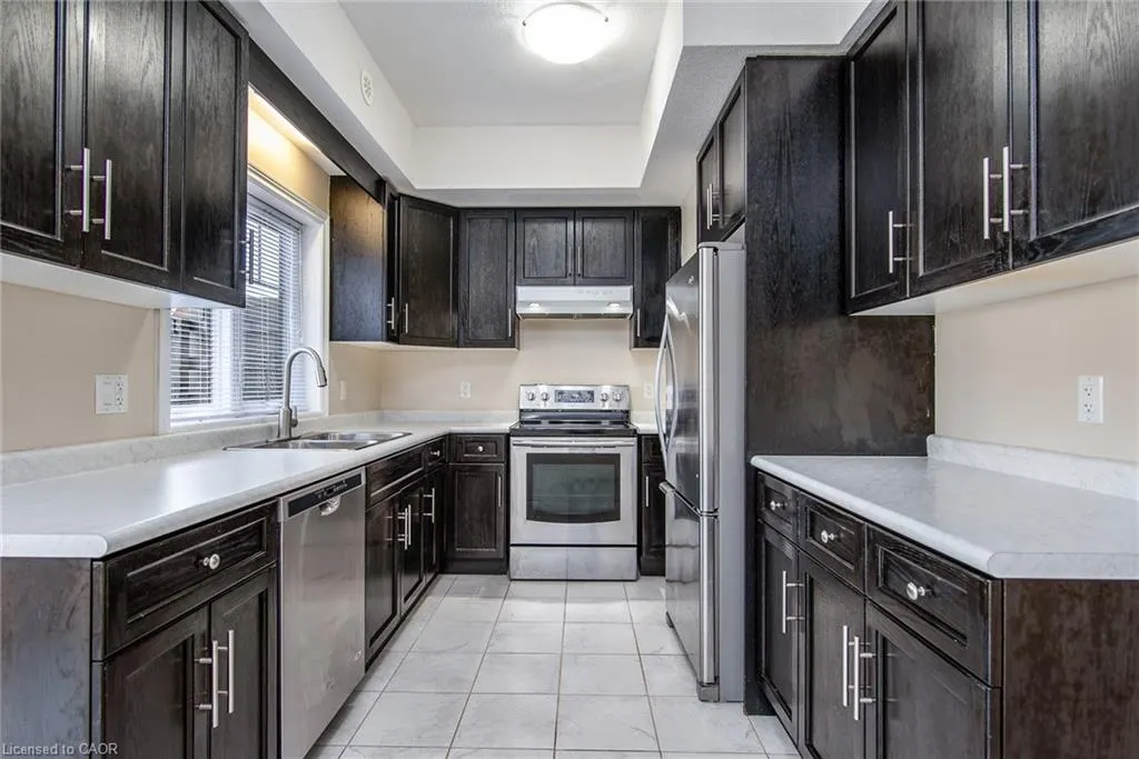 70 Willowrun Drive, #H 3